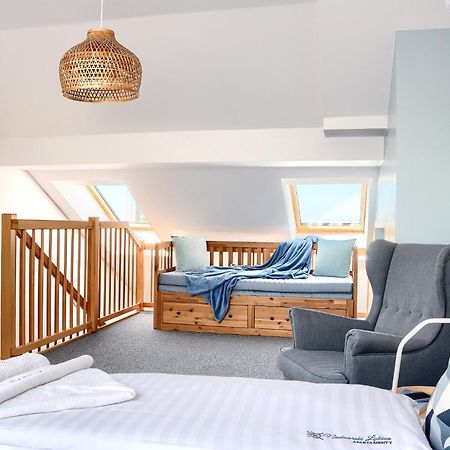 Apartament Z Widokiem Na Morze- Ustronie Apartments Nadmorski Luksus Apartamenty Ustronie Morskie Bagian luar foto